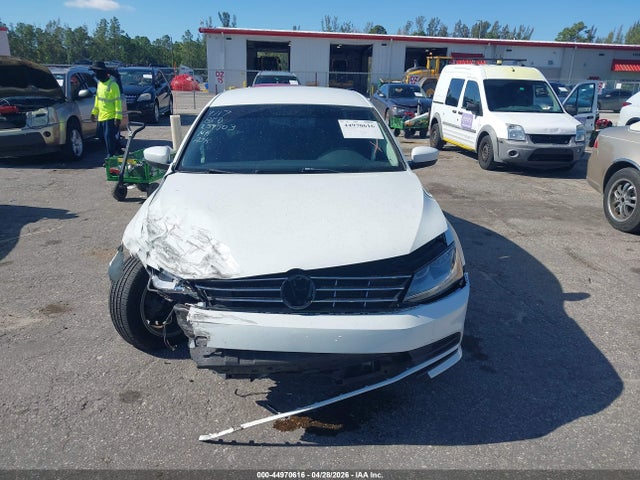 Aukcja sprzedaży 2018 Volkswagen Jetta 1.4t S, vin: 3VW2B7AJ2JM254503, numer aukcji: 44970616