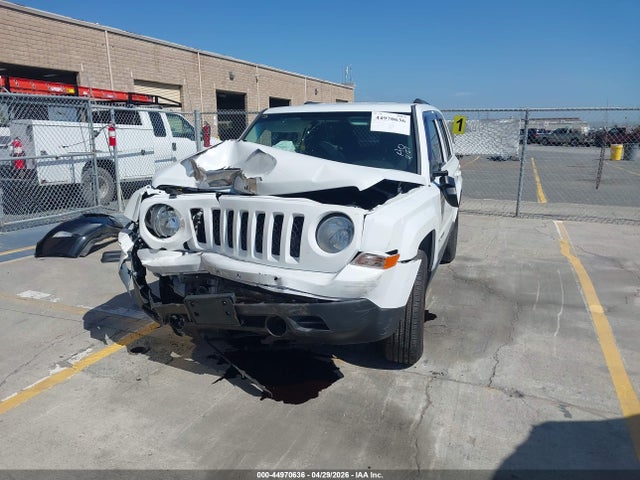 44970636 :رقم المزاد ، 1C4NJPBA3GD731963 vin ، 2016 Jeep Patriot Sport مزاد بيع