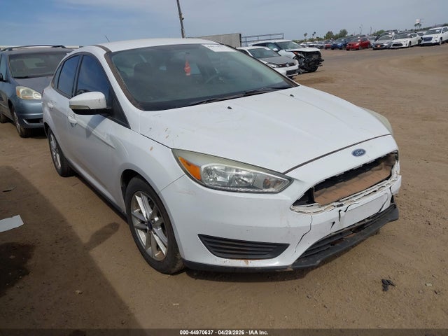 Ford FOCUS SE 2016 1FADP3F23GL254405 главное изображение