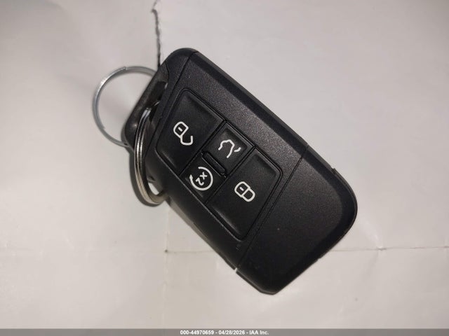 Продажа на аукционе авто 2023 Volkswagen Tiguan 2.0t Se, vin: 3VVMB7AX8PM024376, номер лота: 44970659