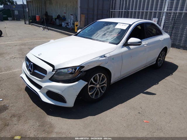 2017 Mercedes-benz C 300 4matic მანქანა იყიდება აუქციონზე, vin: 55SWF4KB7HU202957, აუქციონის ნომერი: 44970701