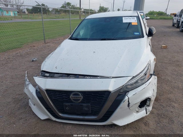 2022 Nissan Altima Sr Fwd მანქანა იყიდება აუქციონზე, vin: 1N4BL4CV5NN389345, აუქციონის ნომერი: 44970708
