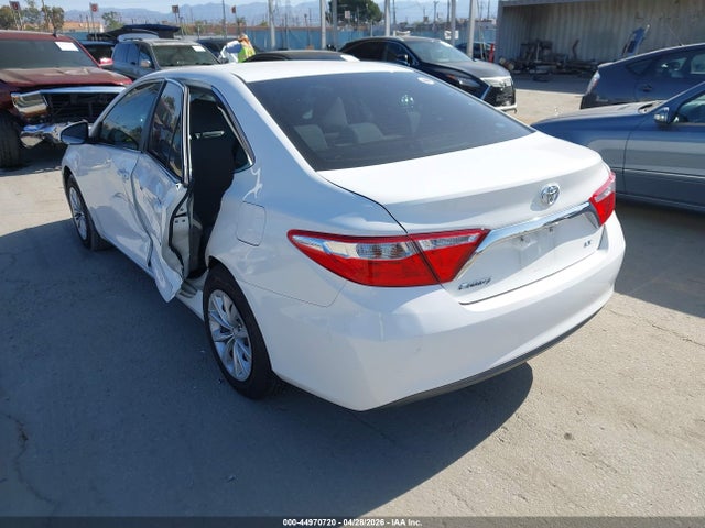 Aukcja sprzedaży 2016 Toyota Camry Le, vin: 4T4BF1FK6GR563953, numer aukcji: 44970720