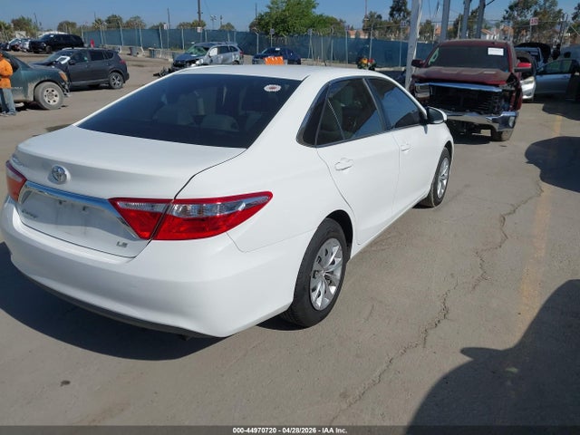 Aukcja sprzedaży 2016 Toyota Camry Le, vin: 4T4BF1FK6GR563953, numer aukcji: 44970720