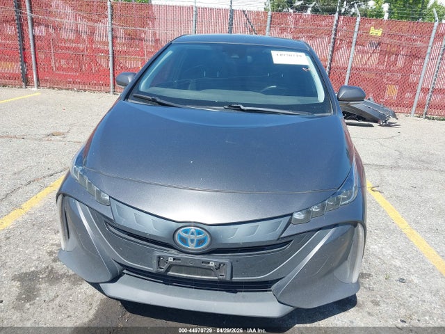 JTDKAMFP6N3198963 Toyota Prius Prime Xle