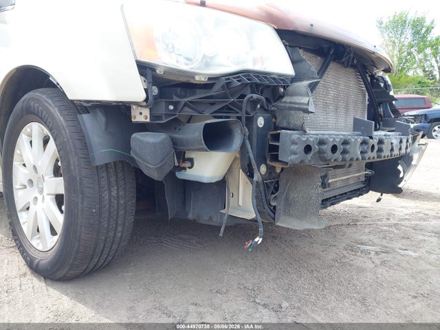 44970738 :رقم المزاد ، 2C4RC1CG4CR327069 vin ، 2012 Chrysler Town & Country Touring-l مزاد بيع