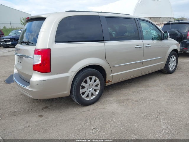 44970738 :رقم المزاد ، 2C4RC1CG4CR327069 vin ، 2012 Chrysler Town & Country Touring-l مزاد بيع