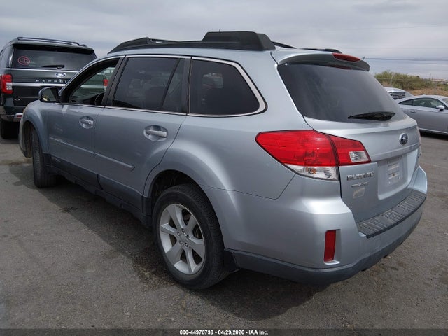 44970739 :رقم المزاد ، 4S4BRCCC0D3251493 vin ، 2013 Subaru Outback 2.5i Premium مزاد بيع