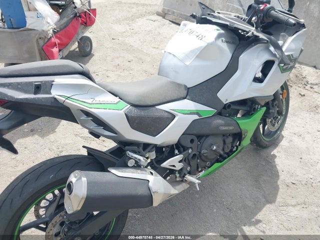 Kawasaki Cx500 2024 ML5CXGA17RDA04509 Image 17