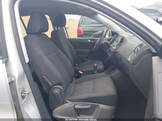 Aukcja sprzedaży 2012 Volkswagen Tiguan S, vin: WVGCV7AXXCW515281, numer aukcji: 44970759