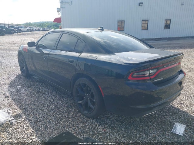 Продаж на аукціоні авто 2015 Dodge Charger Sxt, vin: 2C3CDXHG3FH817127, номер лоту: 44970761