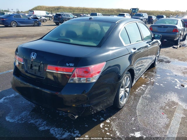 2011 Honda Accord 3.5 Ex-l მანქანა იყიდება აუქციონზე, vin: 1HGCP3F87BA030862, აუქციონის ნომერი: 44970803