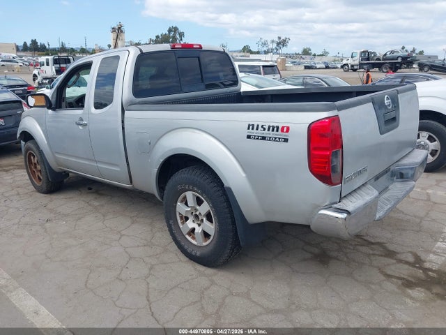 44970805 :رقم المزاد ، 1N6AD06U65C433621 vin ، 2005 Nissan Frontier Nismo Off Road مزاد بيع