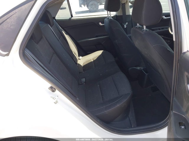 3KPA24ADXPE615986 KIA RIO LX