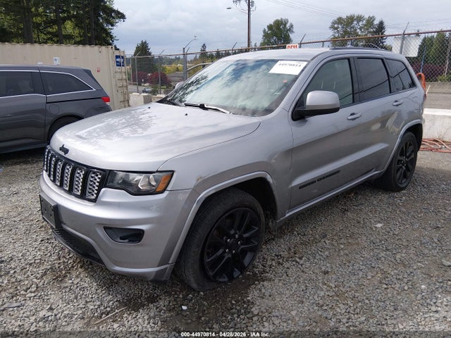 1C4RJEAG3HC757272 Jeep Grand Cherokee Altitude 4x2