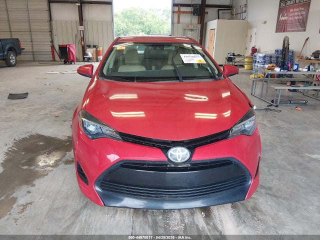 Toyota COROLLA LE 2018 5YFBURHE7JP744543 Image 11