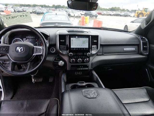 Продажа на аукционе авто 2024 Ram 1500 Laramie  4x2 5'7 Box, vin: 1C6RREJT3RN220324, номер лота: 44970835