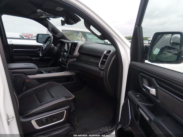 Продажа на аукционе авто 2024 Ram 1500 Laramie  4x2 5'7 Box, vin: 1C6RREJT3RN220324, номер лота: 44970835