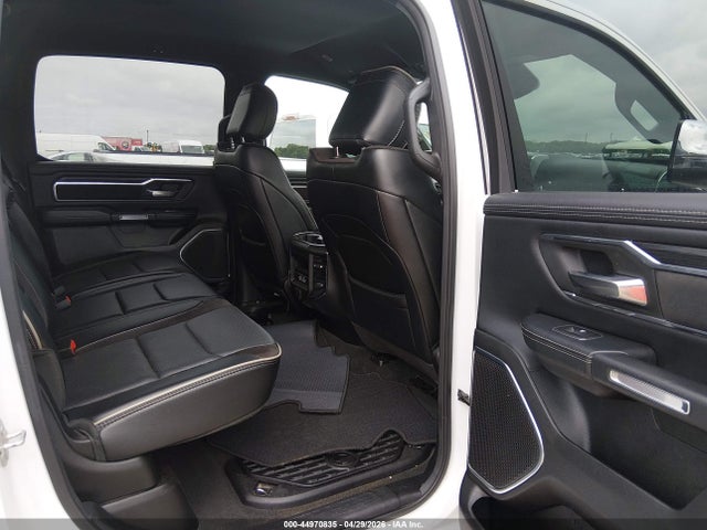 Продажа на аукционе авто 2024 Ram 1500 Laramie  4x2 5'7 Box, vin: 1C6RREJT3RN220324, номер лота: 44970835