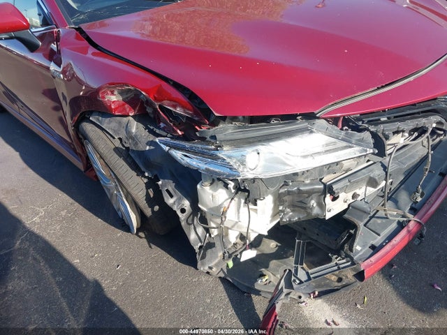 4T1B21HK2JU503887 Toyota Camry Hybrid Xle