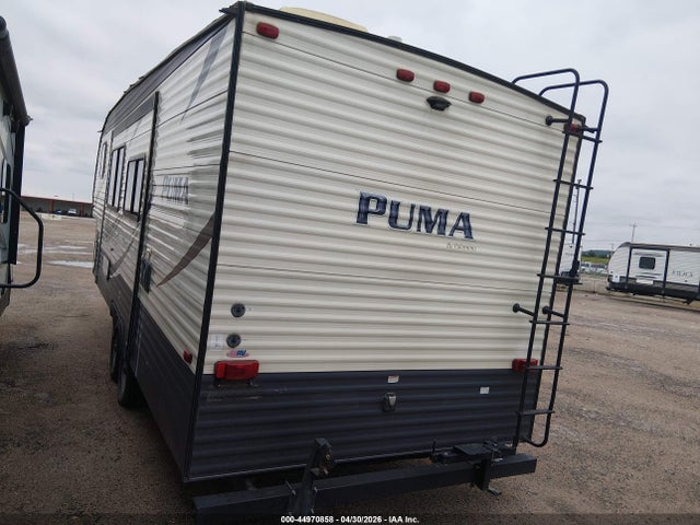 Forest River Other 2017 4X4FPUE29HP065854 Image 3
