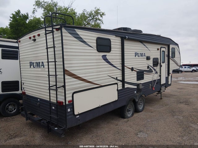 Forest River Other 2017 4X4FPUE29HP065854 Image 4