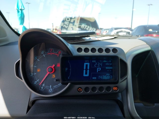 Chevrolet Sonic Ltz Auto 2015 1G1JE5SB7F4134340 Image 7