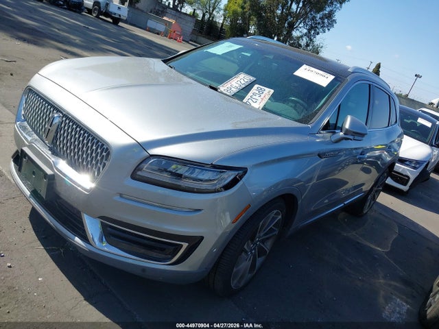 44970904 :رقم المزاد ، 2LMPJ6K91LBL03592 vin ، 2020 Lincoln Nautilus Reserve مزاد بيع