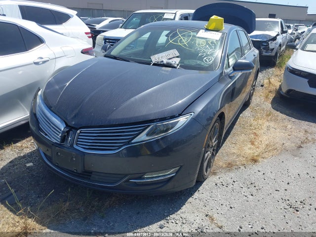 Lincoln MKZ 2014 3LN6L2G99ER800719 Image 2