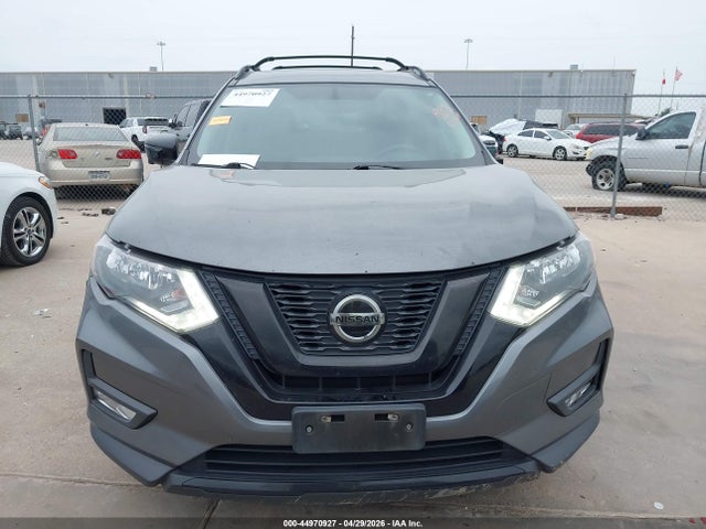 Nissan ROGUE SV 2018 5N1AT2MT2JC750457 Image 12