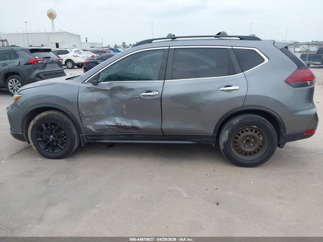 Продажа на аукционе авто 2018 Nissan Rogue Sv, vin: 5N1AT2MT2JC750457, номер лота: 44970927