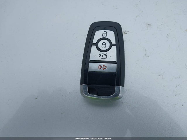 3FA6P0H78JR140201 Ford FUSION SE