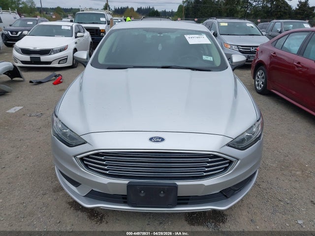 3FA6P0H78JR140201 Ford FUSION SE
