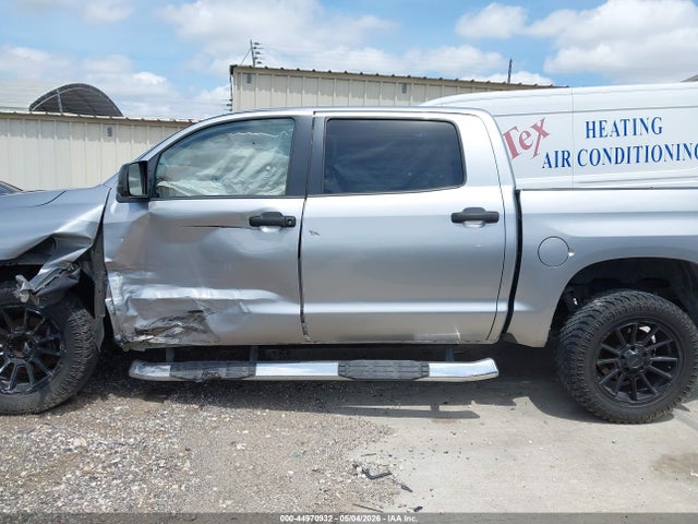 5TFEM5F1XFX090734 Toyota Tundra Sr5 4.6l V8