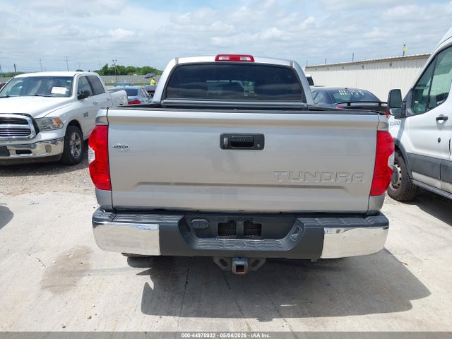 5TFEM5F1XFX090734 Toyota Tundra Sr5 4.6l V8