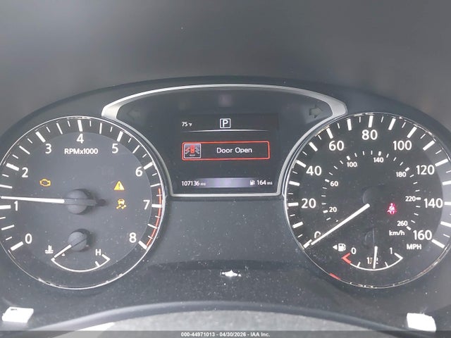 2016 Nissan Pathfinder Sv მანქანა იყიდება აუქციონზე, vin: 5N1AR2MNXGC669103, აუქციონის ნომერი: 44971013