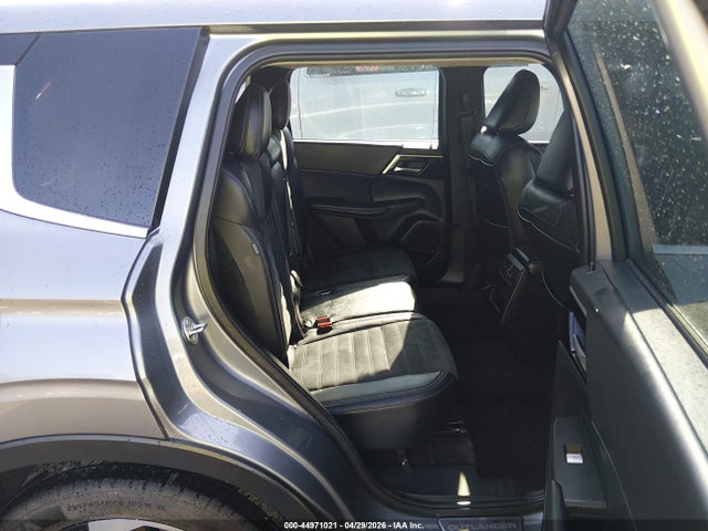 2023 Mitsubishi Outlander Se 2.5 S-awc მანქანა იყიდება აუქციონზე, vin: JA4J4UA84PZ049304, აუქციონის ნომერი: 44971021