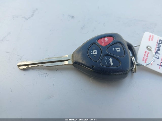 44971024 :رقم المزاد ، 4T4BF3EK7BR176530 vin ، 2011 Toyota Camry Le مزاد بيع