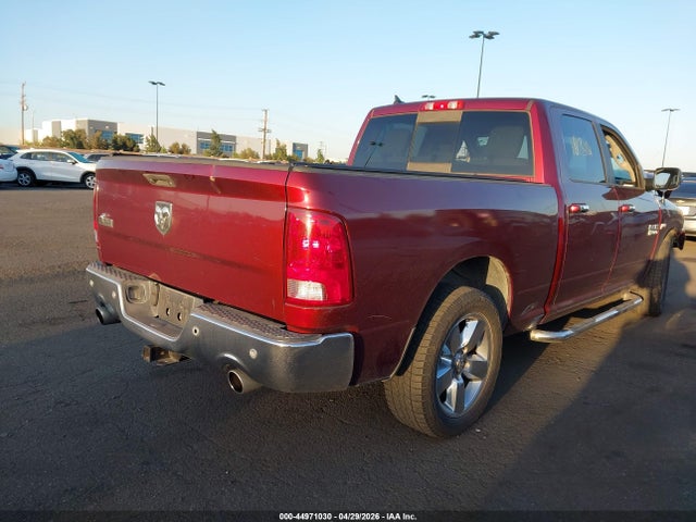 1C6RR6TTXHS645591 RAM 1500 Big Horn 4x2 6&#039;4 Box