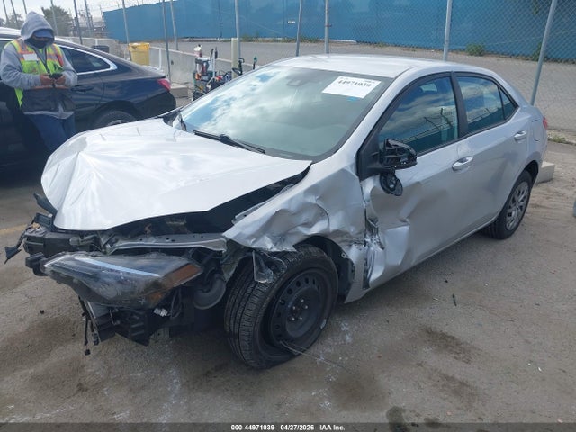 5YFBURHE9HP705043 Toyota COROLLA LE