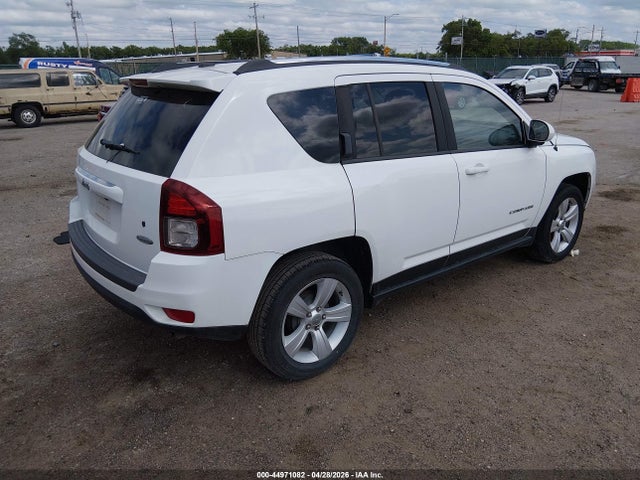 44971082 :رقم المزاد ، 1C4NJCEA9ED626863 vin ، 2014 Jeep Compass Latitude مزاد بيع