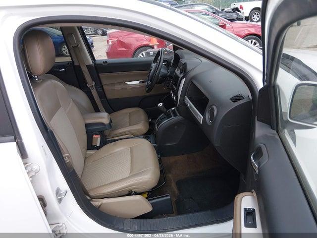 44971082 :رقم المزاد ، 1C4NJCEA9ED626863 vin ، 2014 Jeep Compass Latitude مزاد بيع