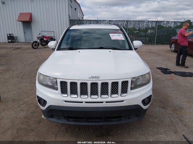 44971082 :رقم المزاد ، 1C4NJCEA9ED626863 vin ، 2014 Jeep Compass Latitude مزاد بيع