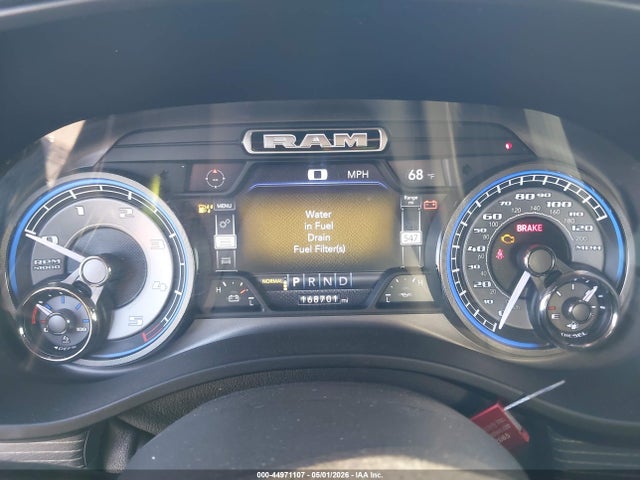 2021 Ram 1500 Limited  4x4 5'7 Box მანქანა იყიდება აუქციონზე, vin: 1C6SRFHM5MN820468, აუქციონის ნომერი: 44971107