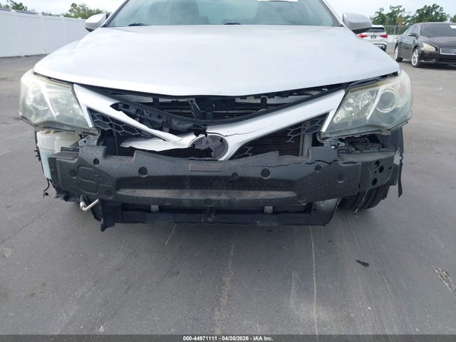 Aukcja sprzedaży 2014 Toyota Camry Se, vin: 4T1BF1FK9EU837623, numer aukcji: 44971111