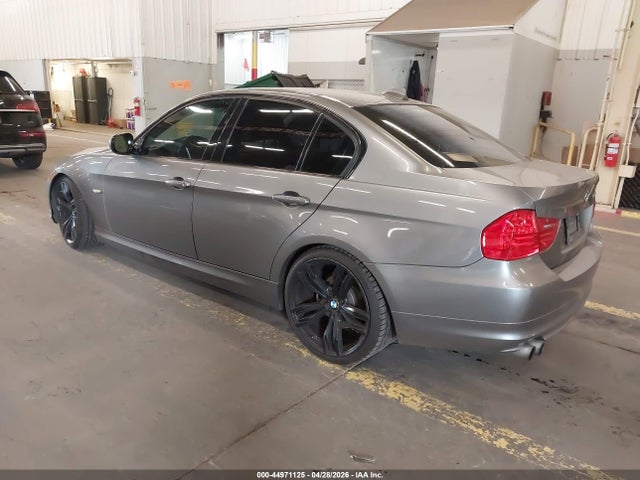 2009 Bmw 328i მანქანა იყიდება აუქციონზე, vin: WBAPH57549NL78972, აუქციონის ნომერი: 44971125