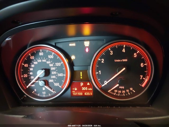 2009 Bmw 328i მანქანა იყიდება აუქციონზე, vin: WBAPH57549NL78972, აუქციონის ნომერი: 44971125