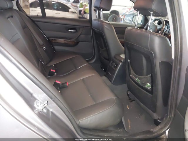 2009 Bmw 328i მანქანა იყიდება აუქციონზე, vin: WBAPH57549NL78972, აუქციონის ნომერი: 44971125
