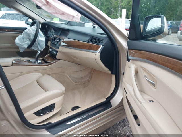 2011 Bmw 535i მანქანა იყიდება აუქციონზე, vin: WBAFR7C57BC602098, აუქციონის ნომერი: 44971159