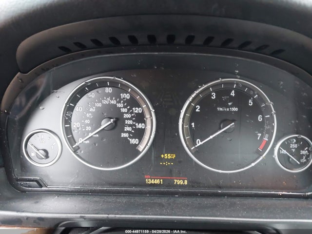 2011 Bmw 535i მანქანა იყიდება აუქციონზე, vin: WBAFR7C57BC602098, აუქციონის ნომერი: 44971159